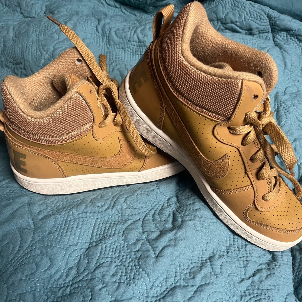 Nike High-Top Sneakers in Brown and Tan